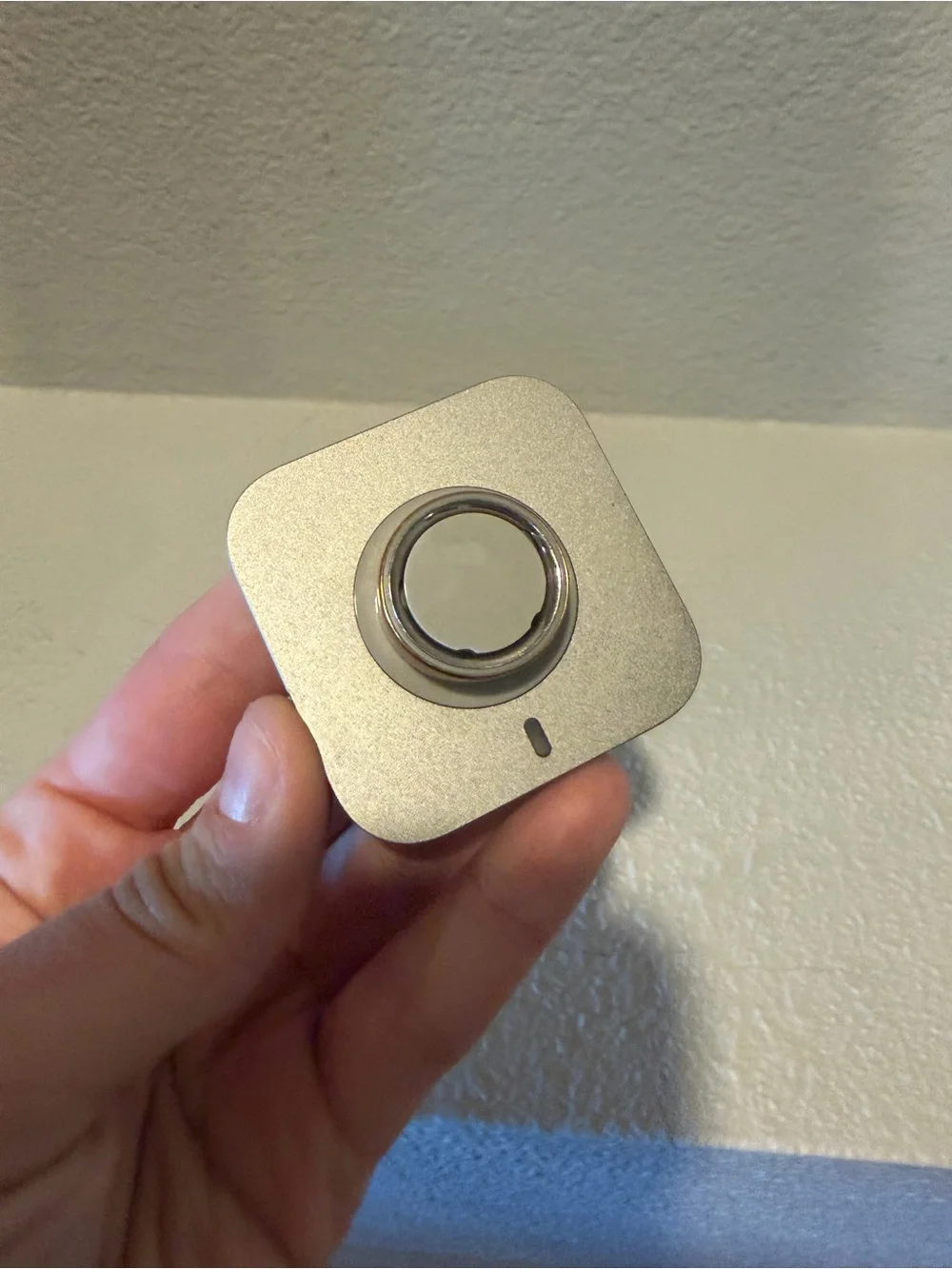 Oura Ring ~ Gen 4 ~ Size 7 ~ Rose Gold ~ with charging dock